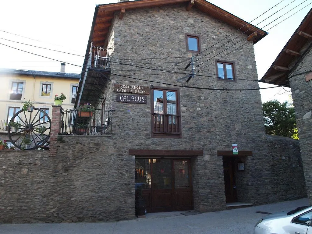 Country house Cal Reus Guest House Ger Spain